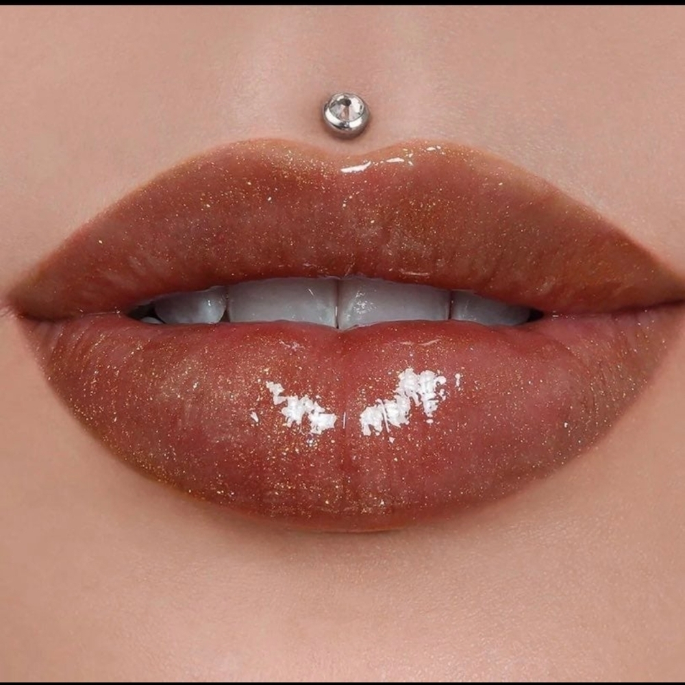 Jeffree Star The Gloss